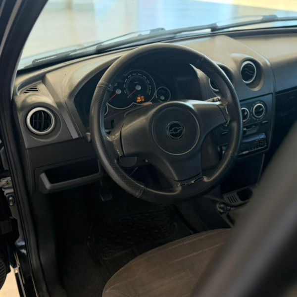 CHEVROLET Prisma 1.4 4P MAXX FLEX