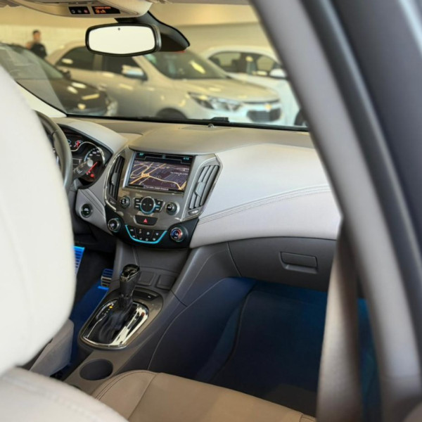 CHEVROLET Cruze Hatch 1.4 16V 4P LTZ SPORT6 TURBO FLEX AUTOMÁTICO