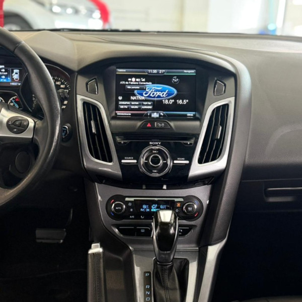 FORD Focus Hatch 2.0 16V 4P FLEX TITANIUM POWERSHIFT AUTOMÁTICO