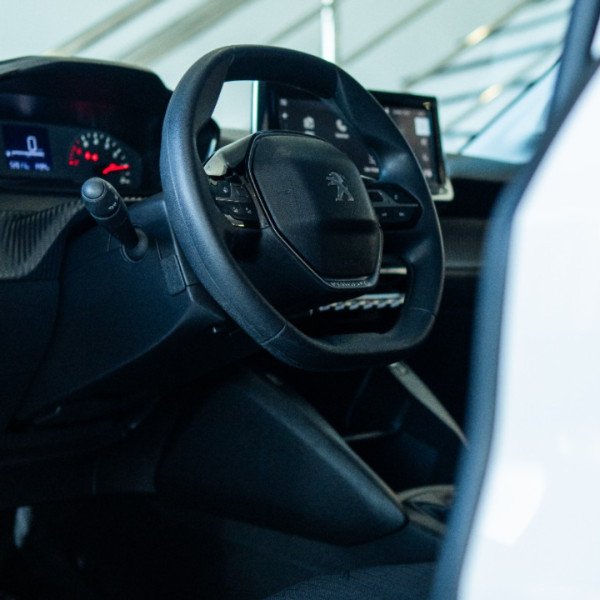 PEUGEOT 208 1.0 12V 4P FLEX LIKE