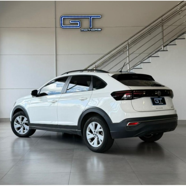 VOLKSWAGEN Nivus 1.0 4P FLEX 200 TSI COMFORTLINE TURBO AUTOMÁTICO