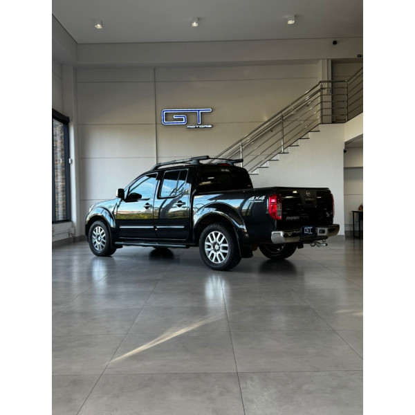 NISSAN Frontier 2.5 SL 10 ANOS 4X4 TURBO DIESEL CABINE DUPLA AUTOMÁTICO
