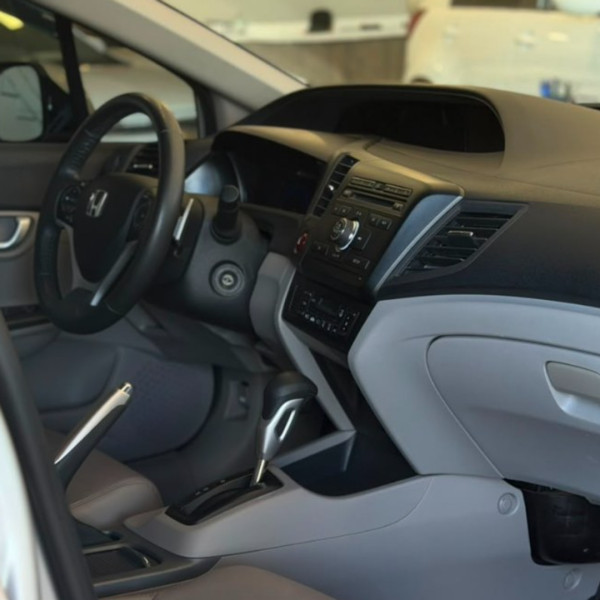 HONDA Civic 2.0 16V 4P FLEX LXR AUTOMÁTICO