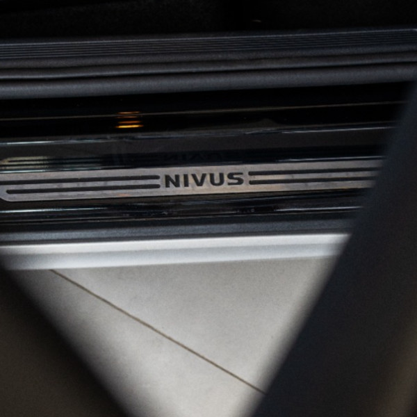 VOLKSWAGEN Nivus 1.0 4P FLEX 200 TSI HIGHLINE TURBO AUTOMÁTICO