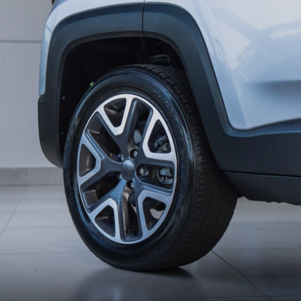 JEEP Renegade 1.8 16V 4P FLEX LONGITUDE AUTOMÁTICO