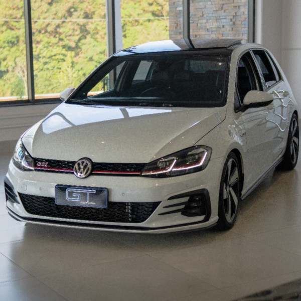VOLKSWAGEN Golf 2.0 4P GTI TURBO AUTOMÁTICO