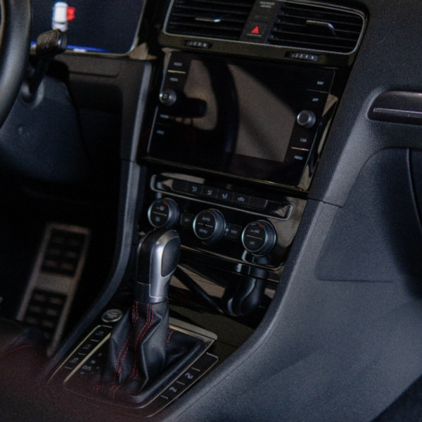 VOLKSWAGEN Golf 2.0 4P GTI TURBO AUTOMÁTICO