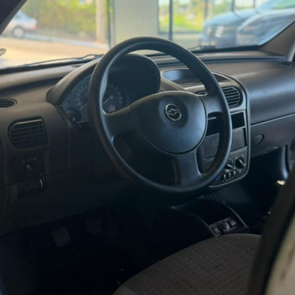 CHEVROLET Corsa Hatch 1.4 4P MAXX FLEX