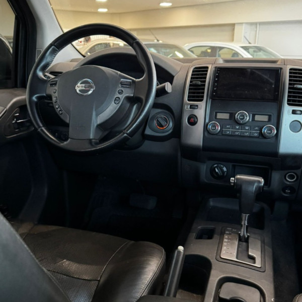 NISSAN Frontier 2.5 SL 10 ANOS 4X4 TURBO DIESEL CABINE DUPLA AUTOMÁTICO