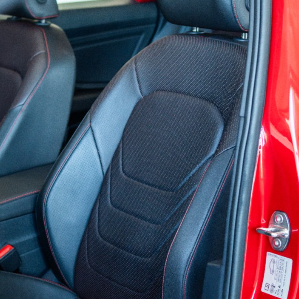 VOLKSWAGEN Jetta 2.0 4P 350 TSI GLI AUTOMÁTICO DSG