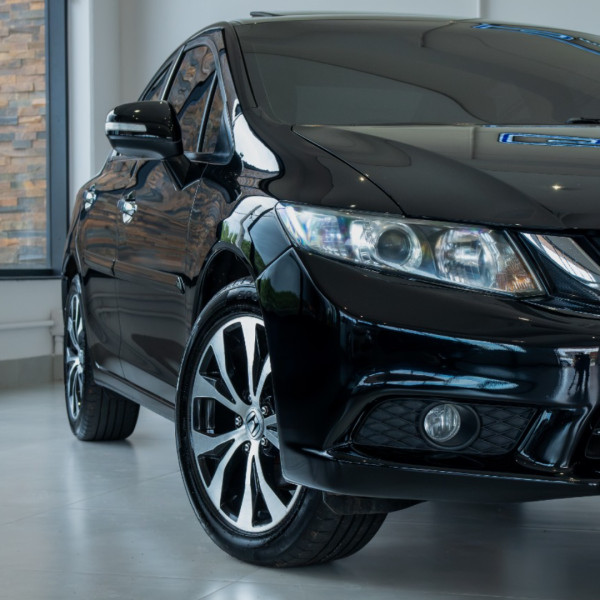 HONDA Civic 2.0 16V 4P FLEX EXR AUTOMÁTICO