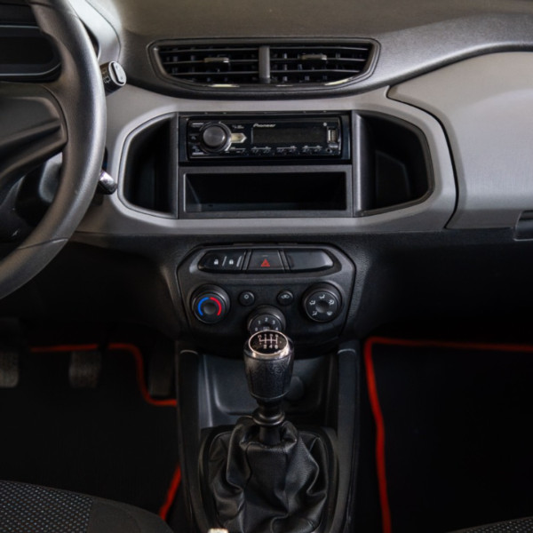 CHEVROLET Onix Hatch 1.0 4P FLEX JOY