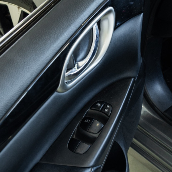 NISSAN Sentra 2.0 16V 4P SL AUTOMÁTICO CVT