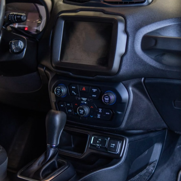 JEEP Renegade 1.8 16V 4P FLEX LONGITUDE AUTOMÁTICO