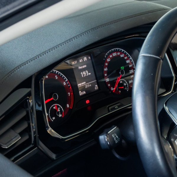 VOLKSWAGEN Jetta 1.4 4P 250 TSI TURBO COMFORTLINE AUTOMÁTICO