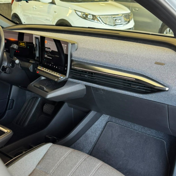 RENAULT Megane E-tech 60 Kw Elétrico Ev60