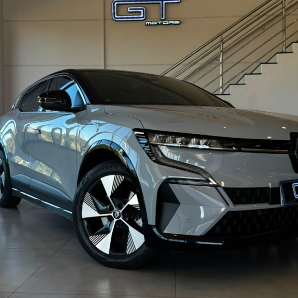RENAULT Megane E-tech 60 Kw Elétrico Ev60
