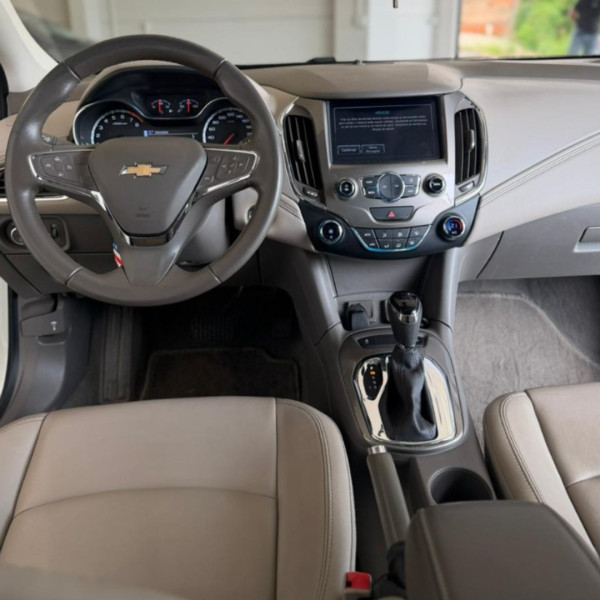 CHEVROLET Cruze Hatch 1.4 16V 4P LTZ SPORT6 TURBO FLEX AUTOMÁTICO