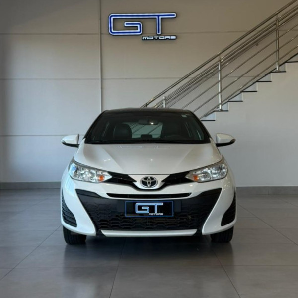 TOYOTA Yaris Hatch 1.5 16V 4P FLEX XL PLUS CONNECT MULTIDRIVE AUTOMÁTICO CVT