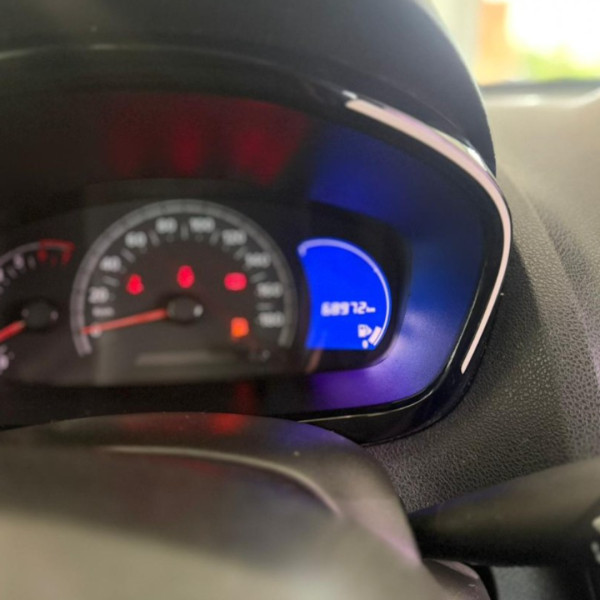 RENAULT Kwid 1.0 12V 4P SCE FLEX INTENSE