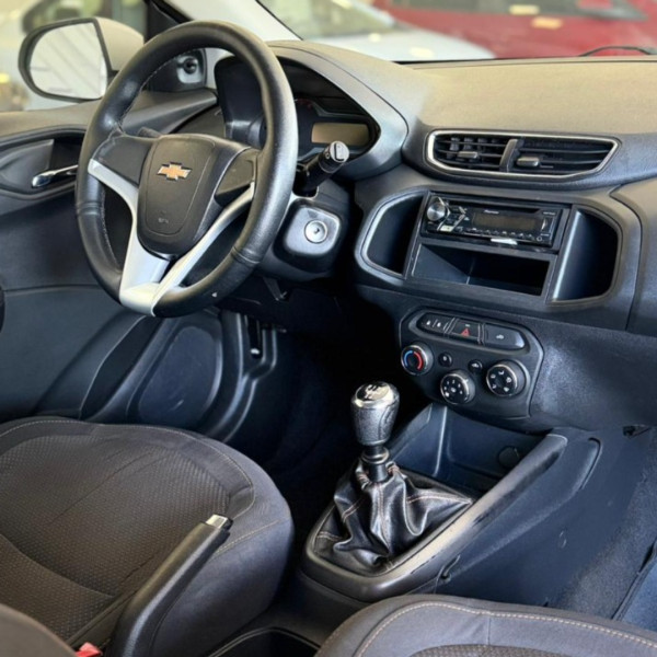 CHEVROLET Onix Hatch 1.4 4P FLEX LT