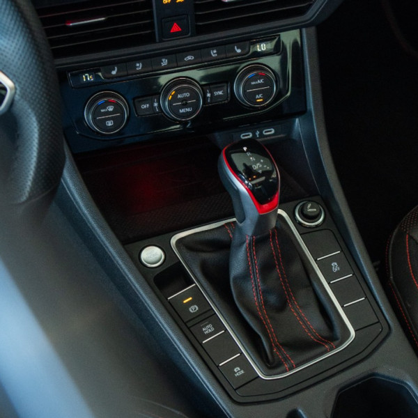 VOLKSWAGEN Jetta 2.0 4P 350 TSI GLI AUTOMÁTICO DSG