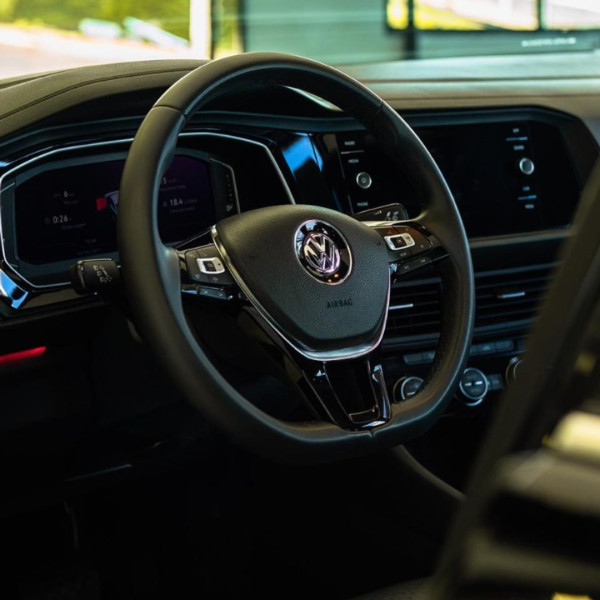 VOLKSWAGEN Jetta 1.4 4P 250 TSI TURBO COMFORTLINE AUTOMÁTICO