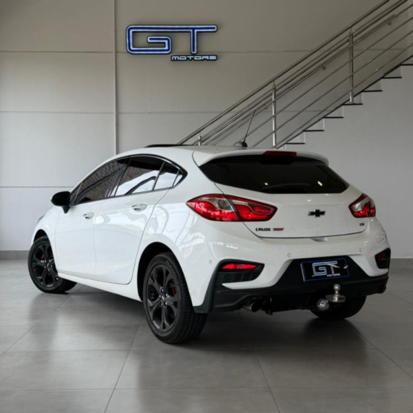 CHEVROLET Cruze Hatch 1.4 16V 4P LTZ SPORT6 TURBO FLEX AUTOMÁTICO