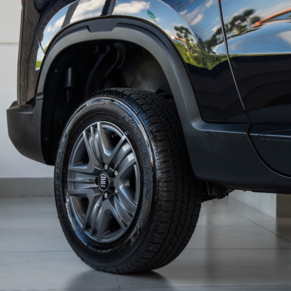 FIAT Toro 1.3 16V 4P FLEX 270 TURBO ENDURANCE AUTOMÁTICO