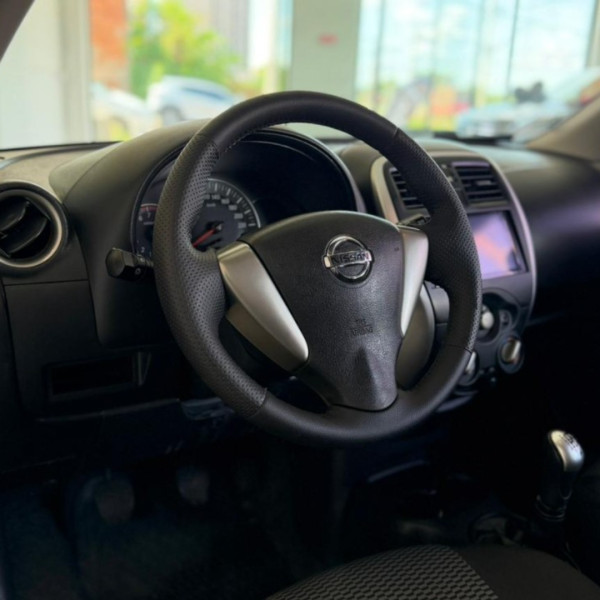 NISSAN March 1.0 16V 4P S FLEX