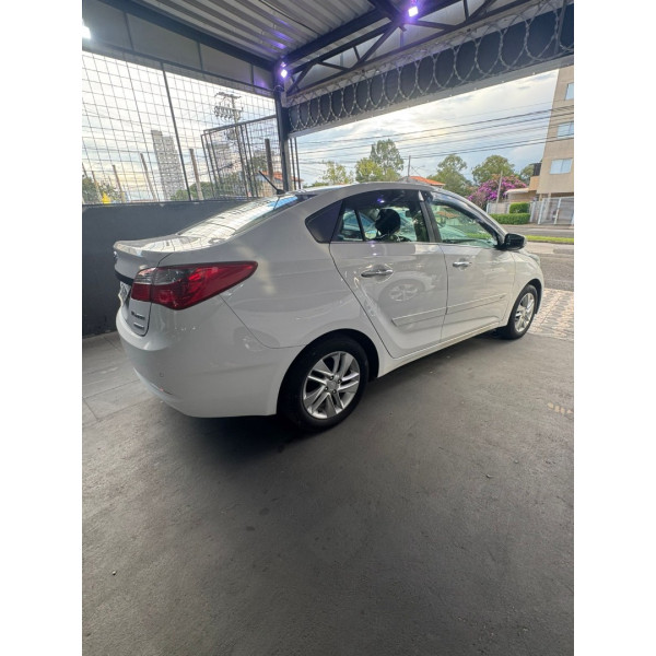 HYUNDAI HB 20 Sedan 1.6 16V 4P FLEX PREMIUM AUTOMÁTICO