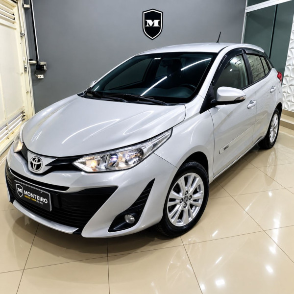 Yaris Hatch 1.5 16V 4P FLEX XL MULTIDRIVE AUTOMÁTICO CVT