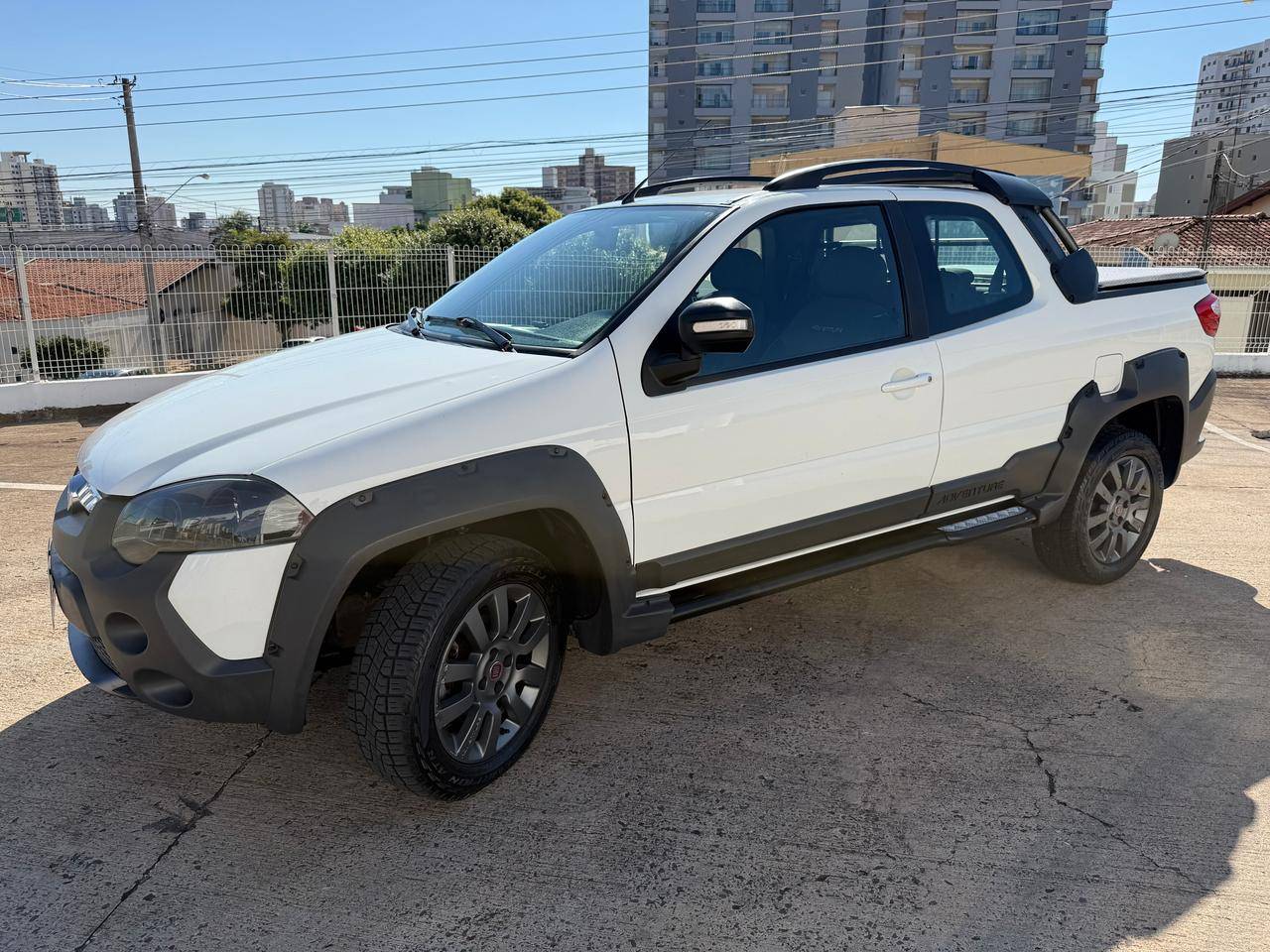 Strada 1.8 MPI ADVENTURE CD 16V