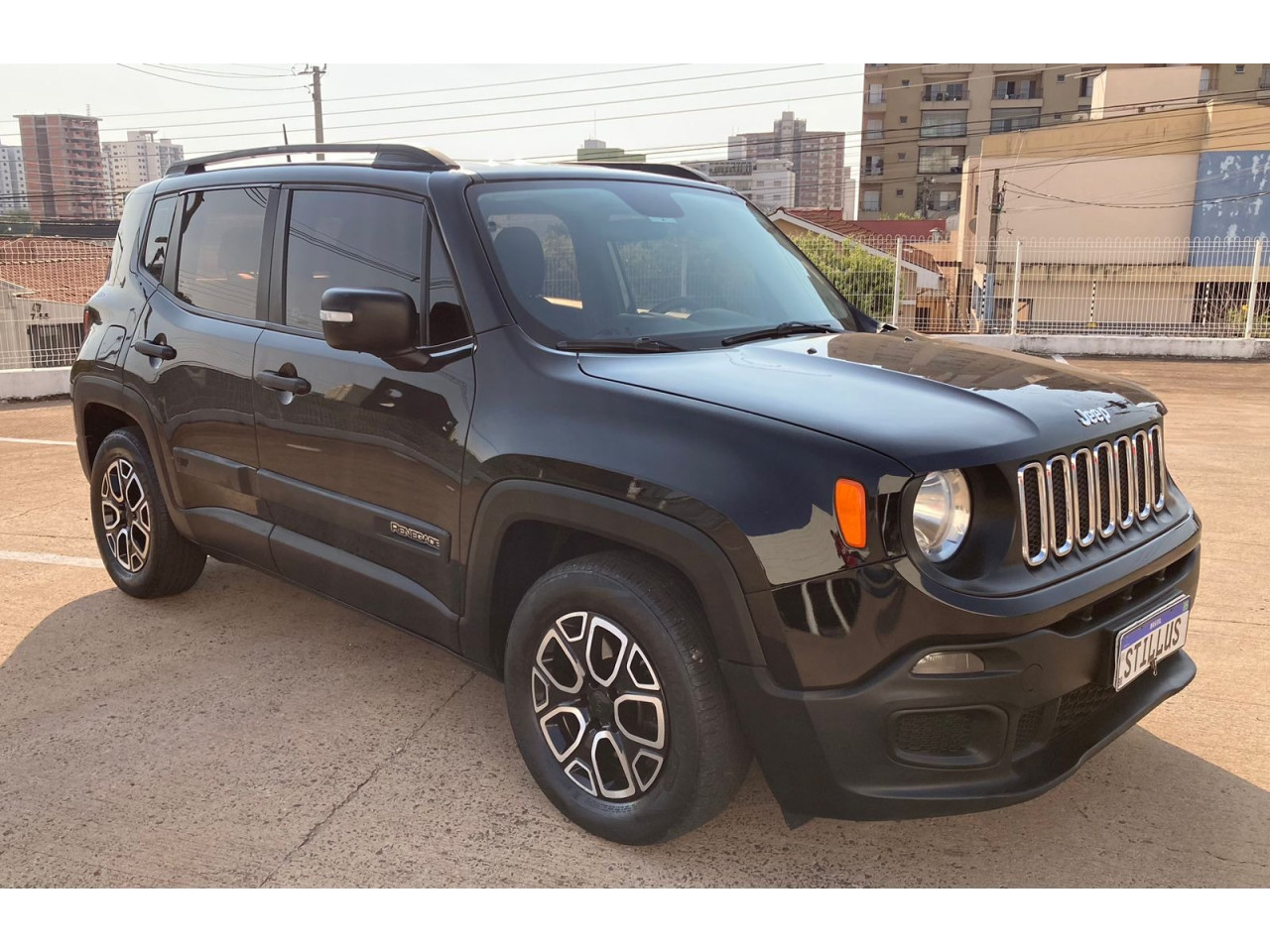 Renegade 1.8 16V 4P FLEX AUTOMÁTICO