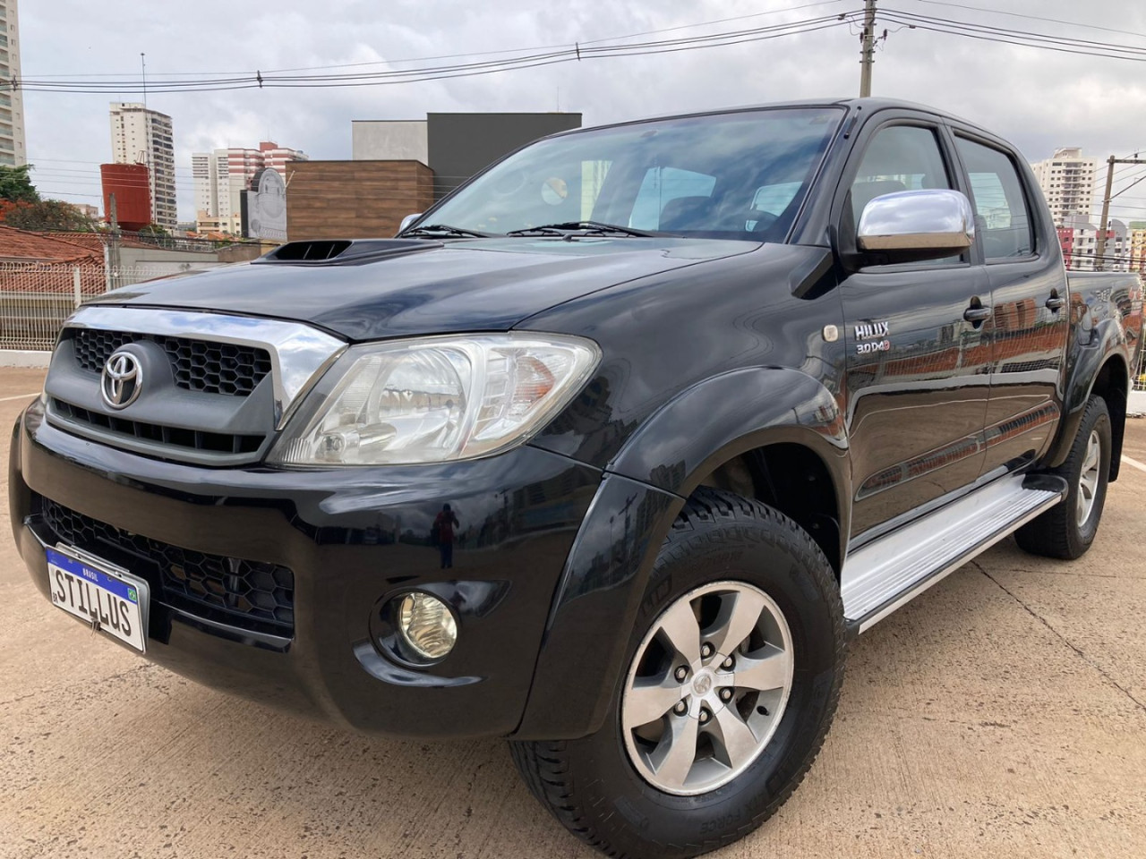 Hilux Caminhonete 3.0 4P 4X4 SRV TURBO DIESEL CABINE DUPLA AUTOMÁTICO