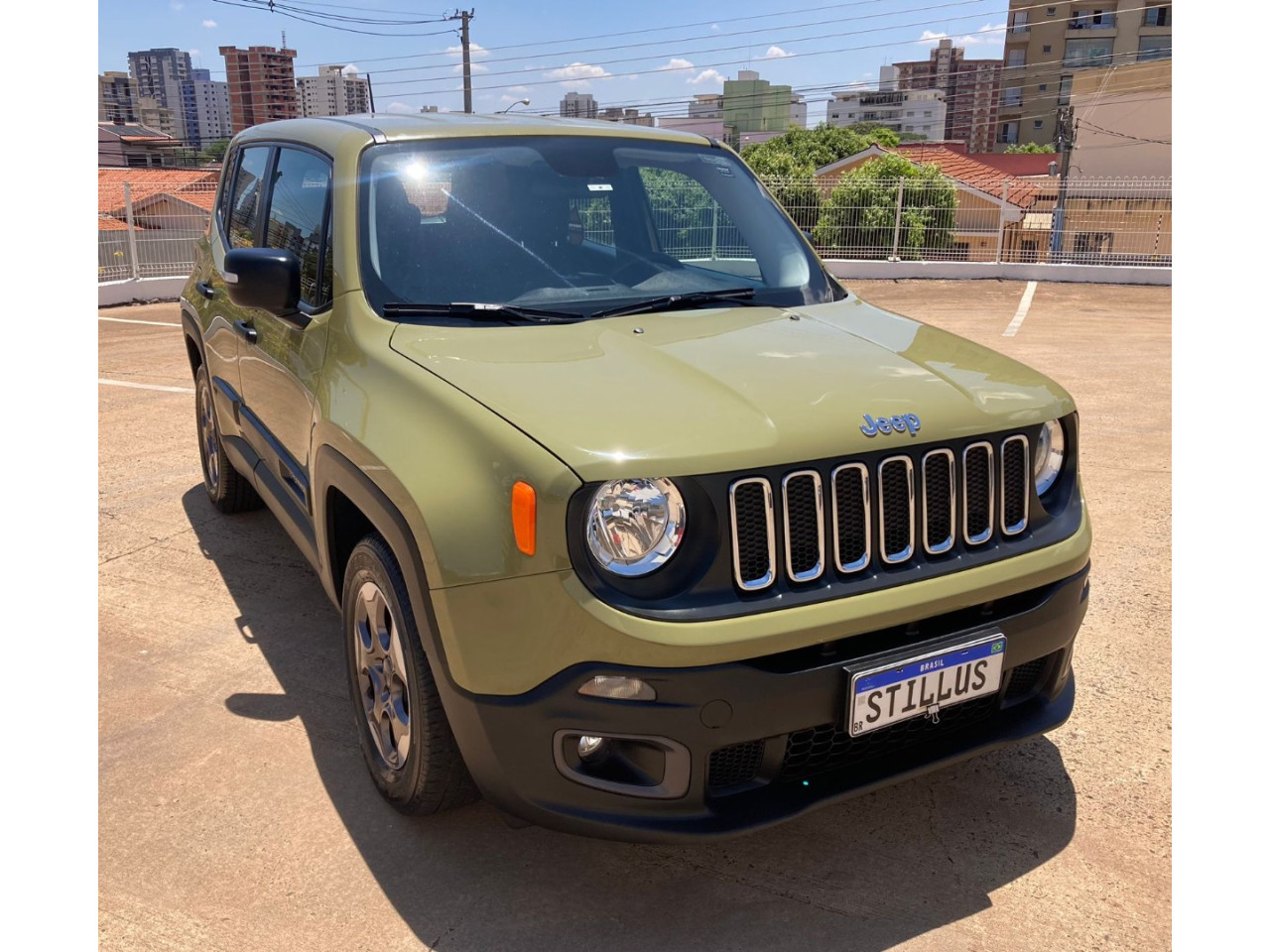 Renegade 1.8 16V 4P FLEX SPORT