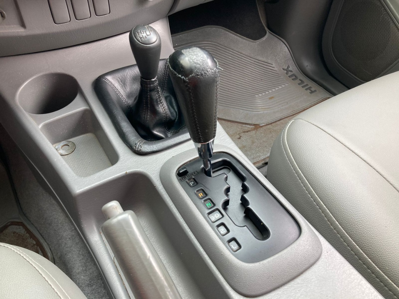 Hilux Caminhonete 3.0 4P 4X4 SRV TURBO DIESEL CABINE DUPLA AUTOMÁTICO