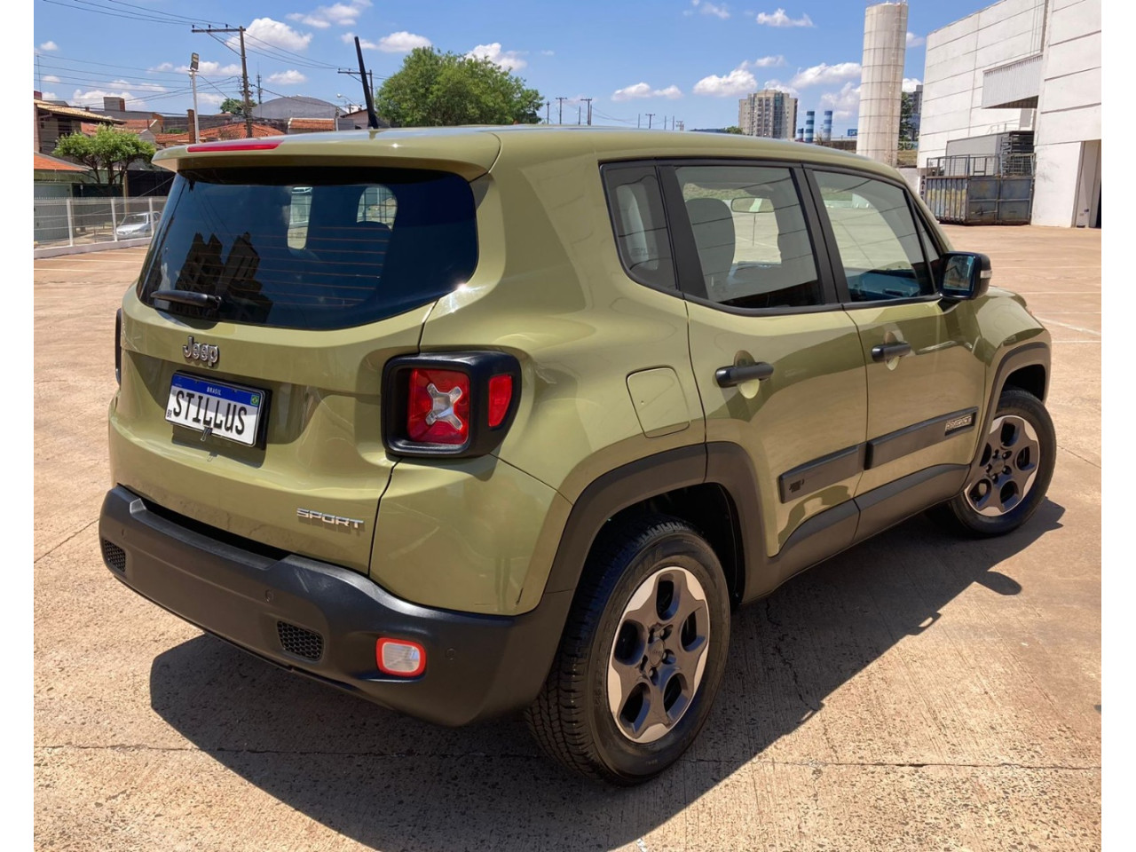 Renegade 1.8 16V 4P FLEX SPORT