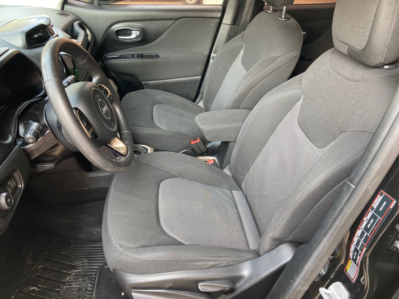 Renegade 1.8 16V 4P FLEX AUTOMÁTICO
