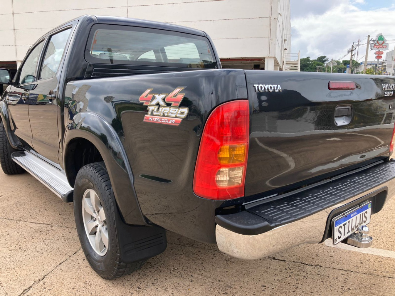 Hilux Caminhonete 3.0 4P 4X4 SRV TURBO DIESEL CABINE DUPLA AUTOMÁTICO