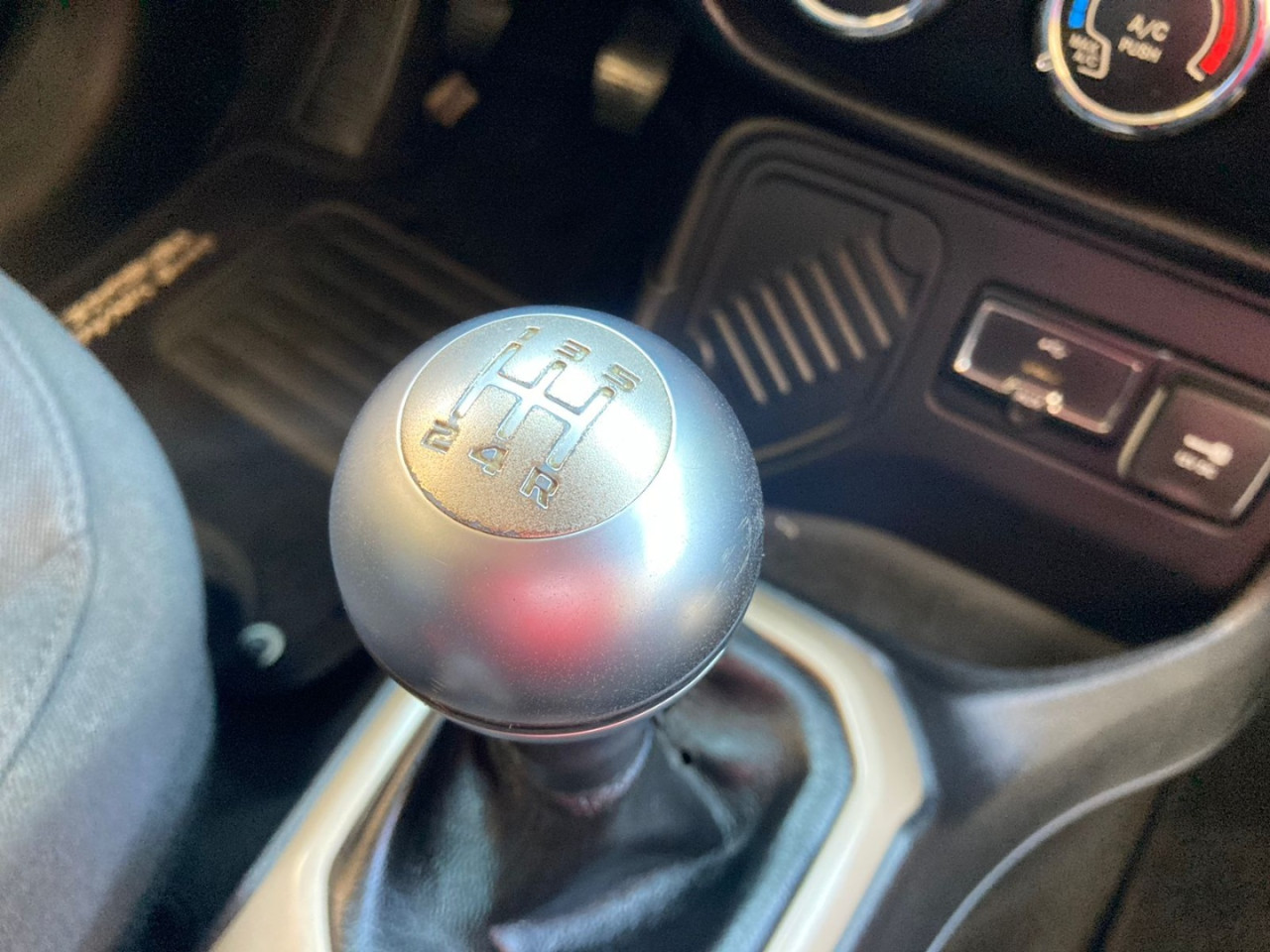 Renegade 1.8 16V 4P FLEX SPORT
