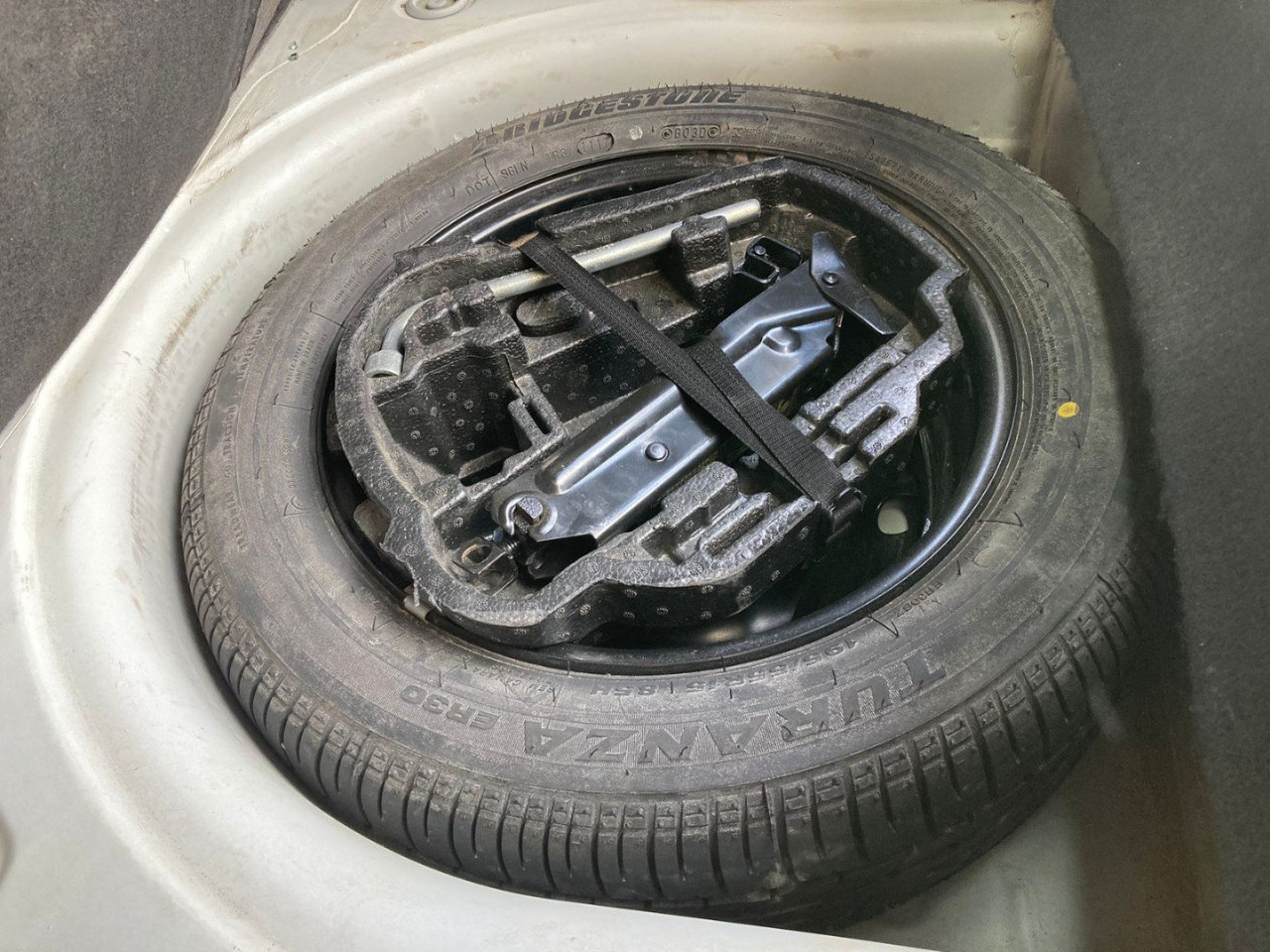 Fox 1.6  4P SPORTLINE FLEX