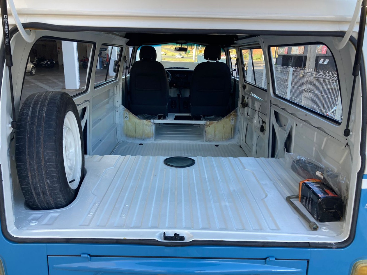 Kombi 1.6 STD