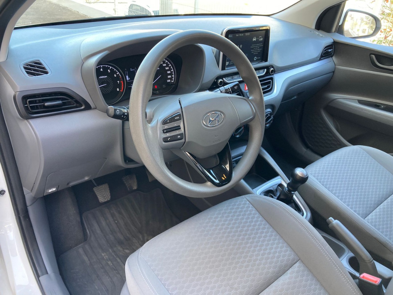 HB 20 Sedan 1.0 12V 4P FLEX VISION