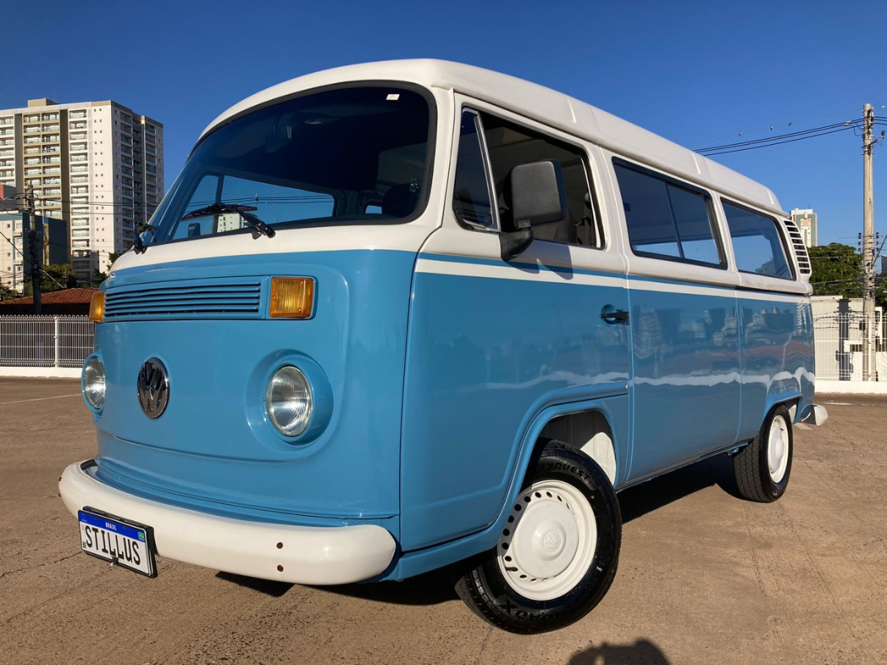 Kombi 1.6 STD