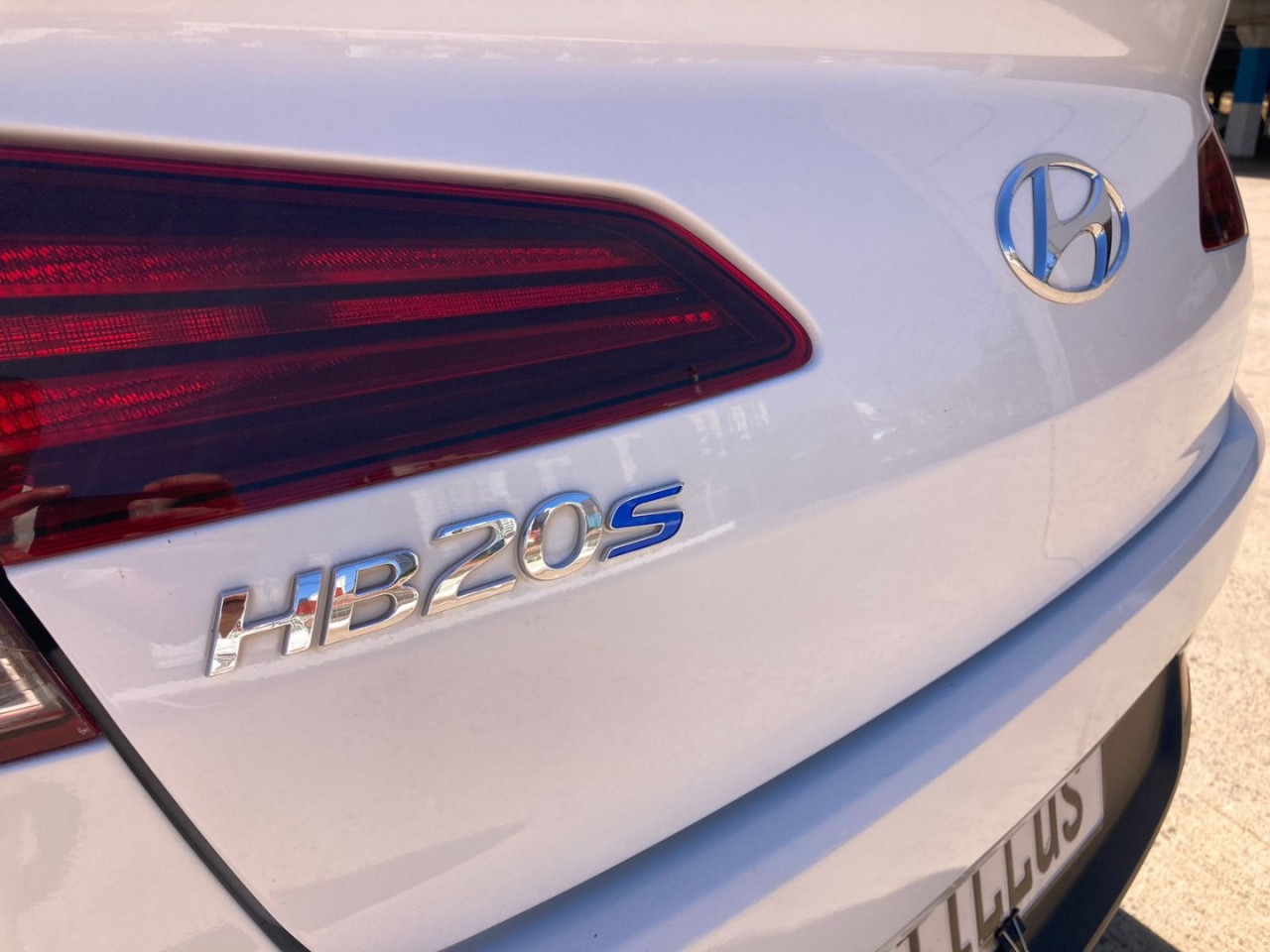 HB 20 Sedan 1.0 12V 4P FLEX VISION