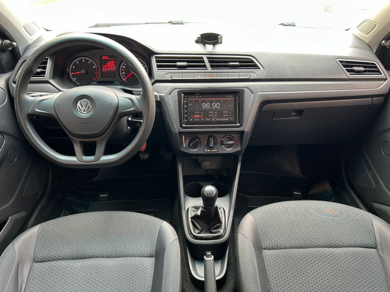 Voyage 1.6 4P FLEX