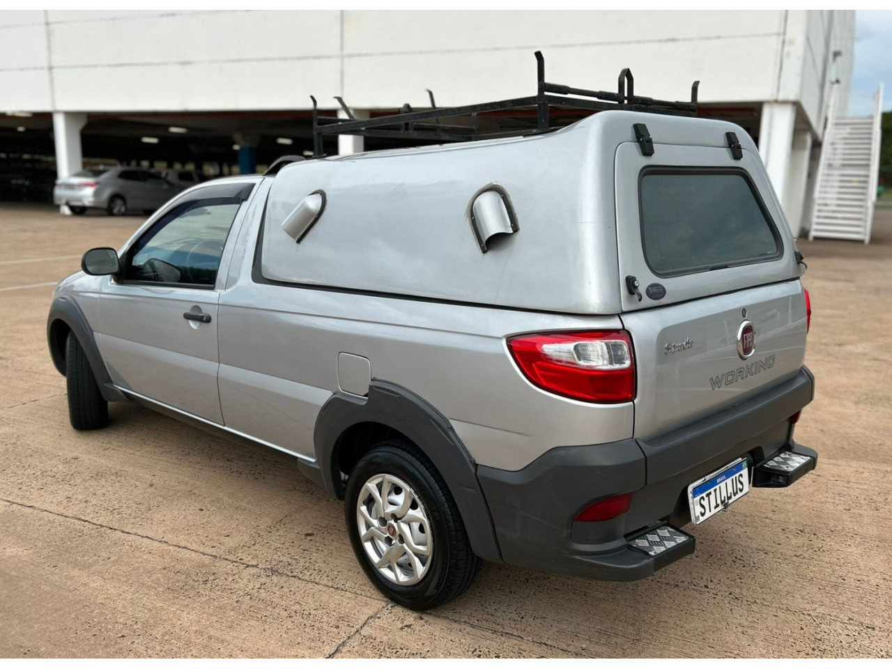 Strada 1.4 FLEX HARD WORKING CABINE SIMPLES