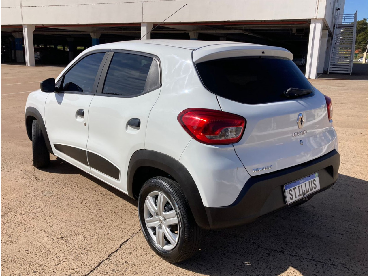 Kwid 1.0 12V 4P SCE FLEX ZEN