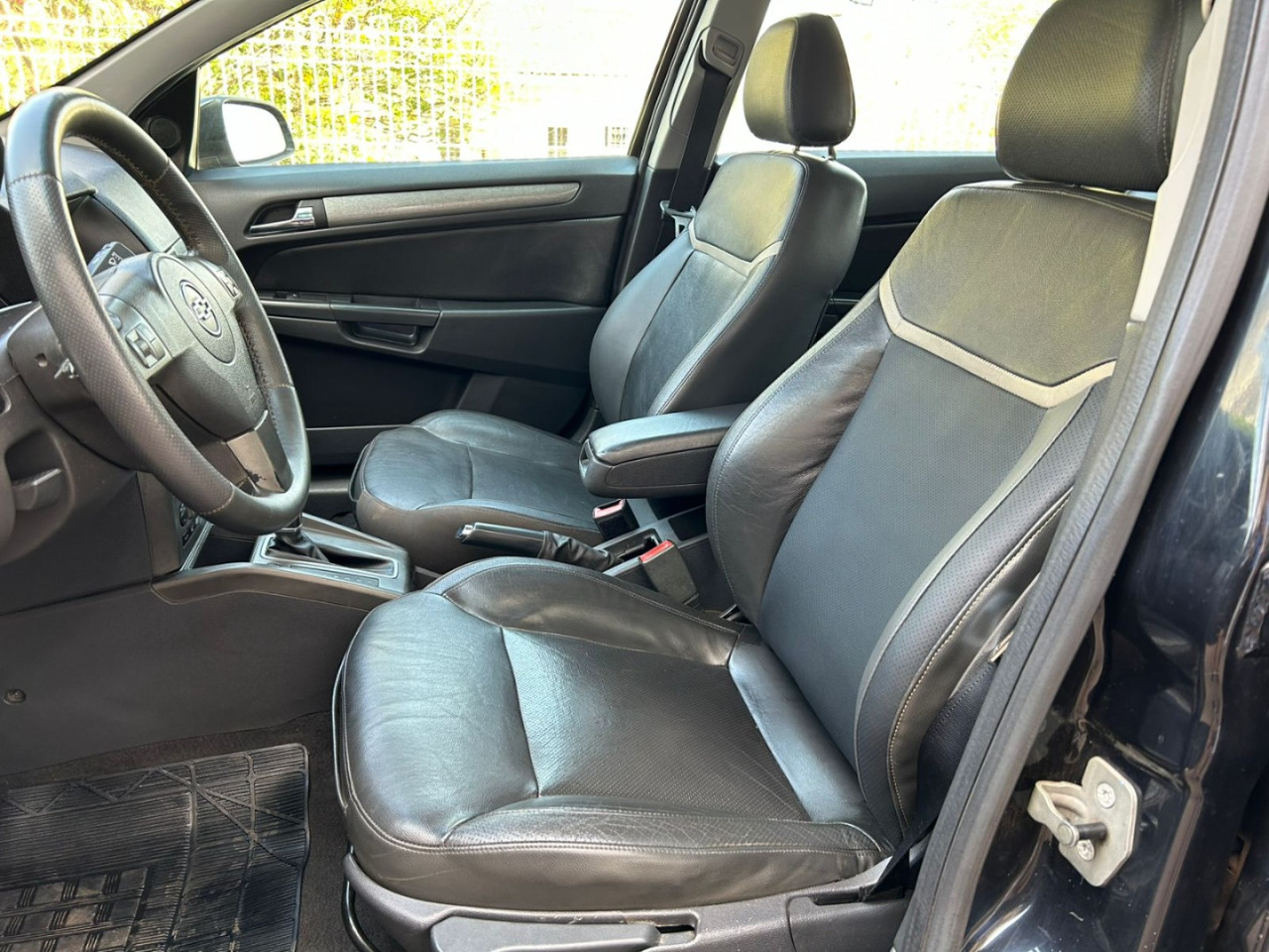 Vectra Sedan 2.0 4P ELITE